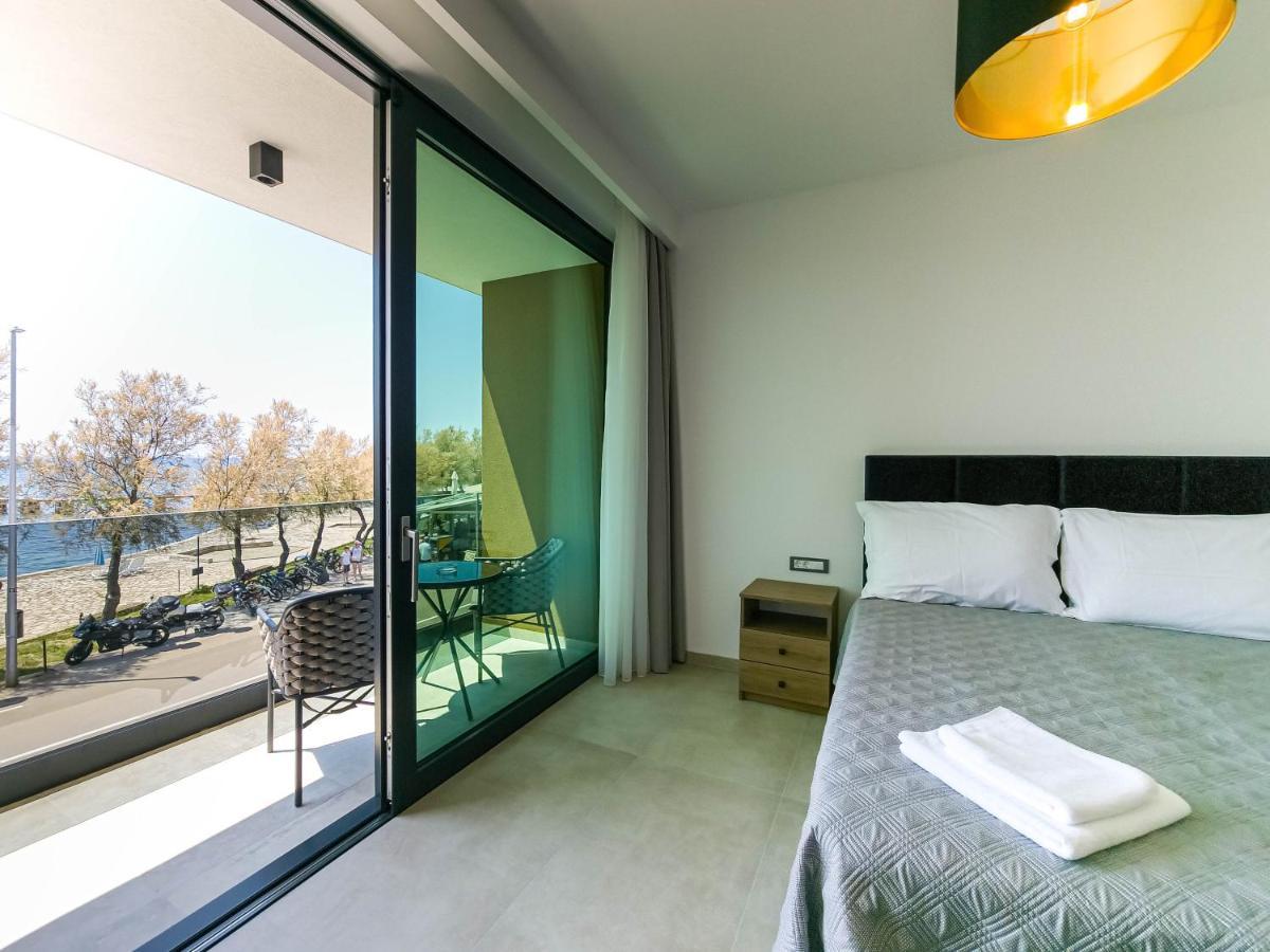Maresole Beachfront Residence Poreč Exteriör bild