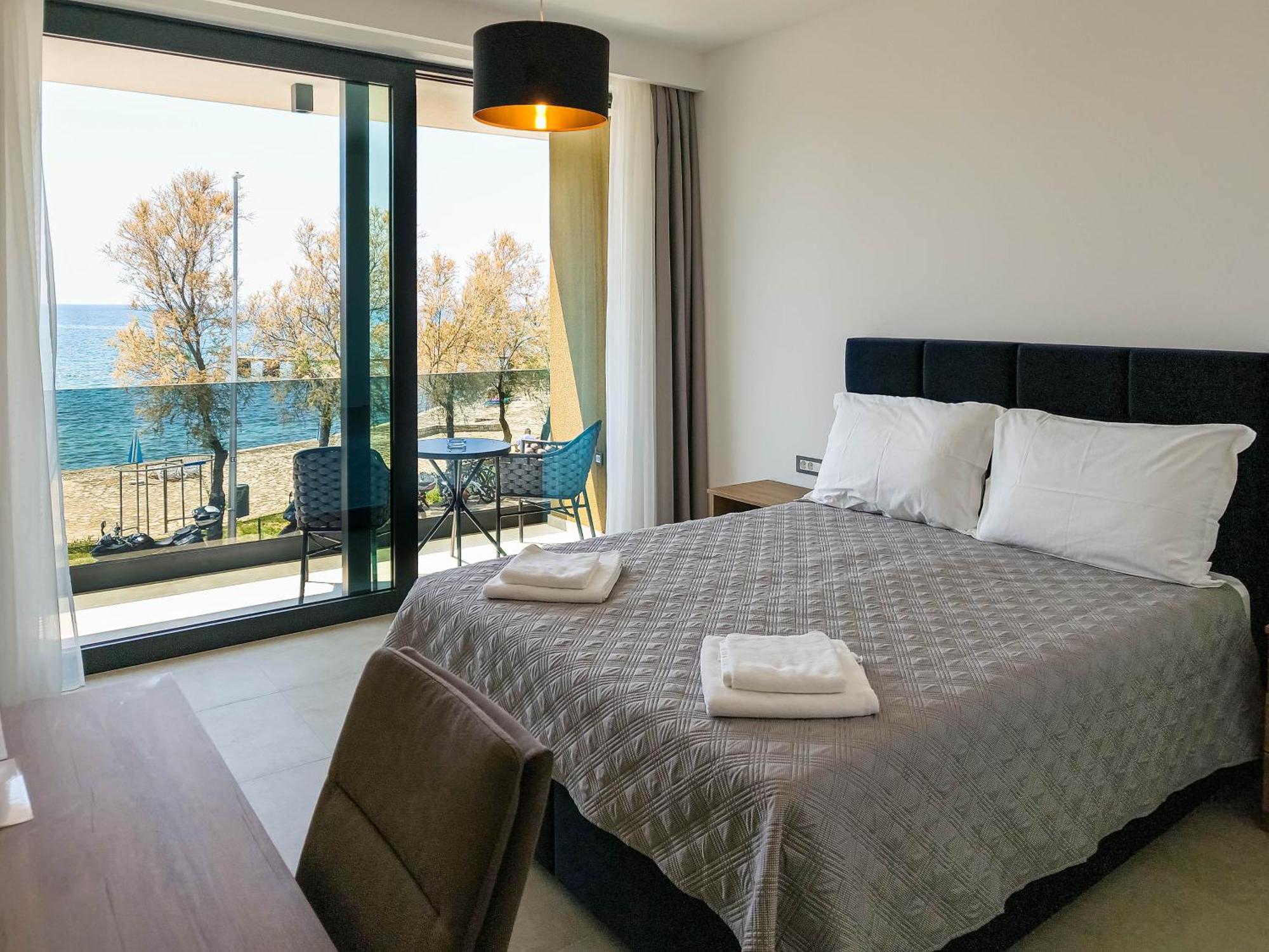Maresole Beachfront Residence Poreč Exteriör bild